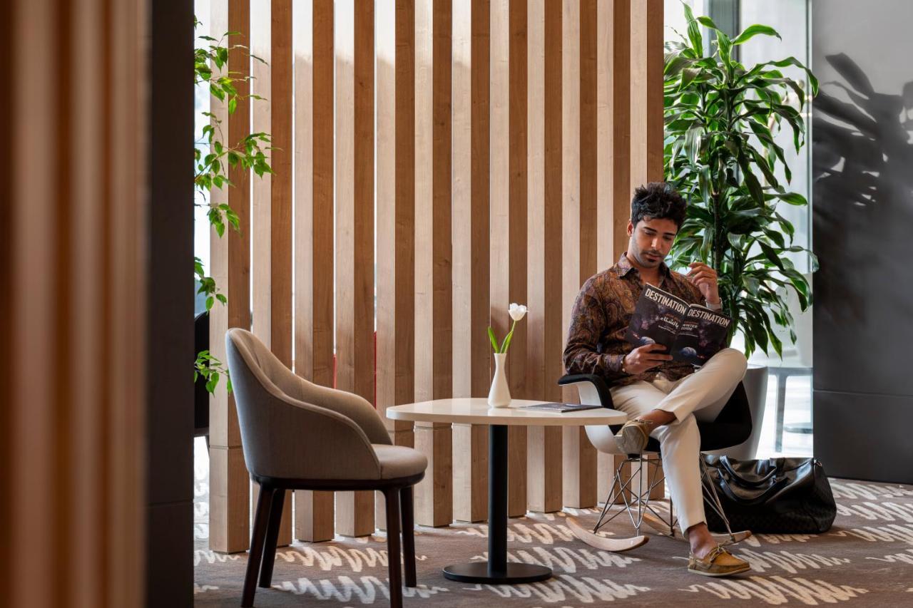 Ibis Jeddah Malik Road Hotel Екстериор снимка