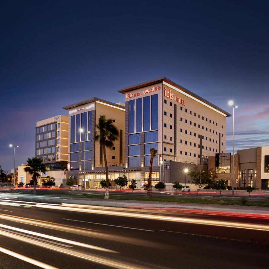 Ibis Jeddah Malik Road Hotel Екстериор снимка