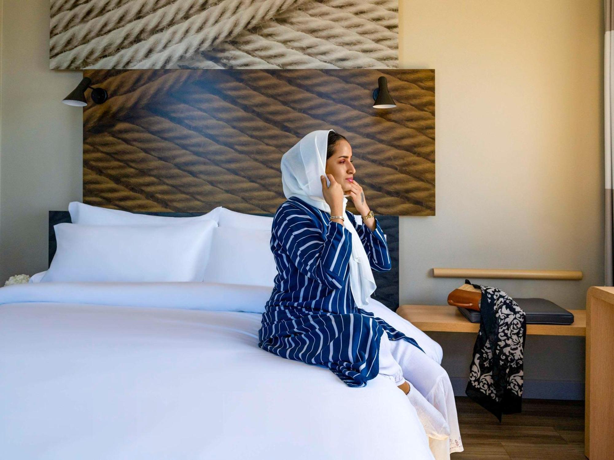 Ibis Jeddah Malik Road Hotel Екстериор снимка