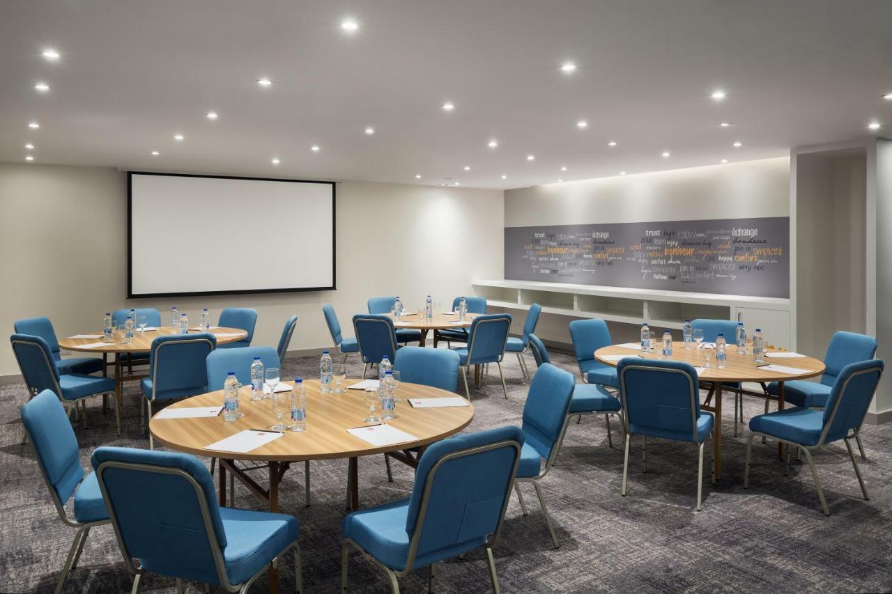 Ibis Jeddah Malik Road Hotel Екстериор снимка